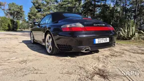 Porsche 911 Carrera 4 S de 2003