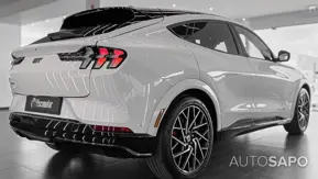 Ford Mustang Mach-E de 2023