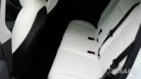 Tesla Model Y de 2024