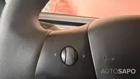 Tesla Model Y de 2024