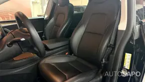 Tesla Model Y de 2024