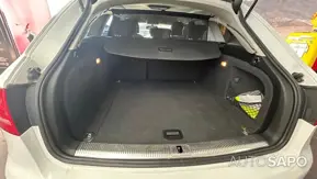 Audi A4 2.0 TDi Advance de 2011
