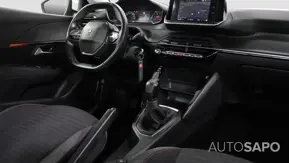 Peugeot 208 1.2 PureTech Active de 2022