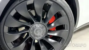 Tesla Model Y de 2024