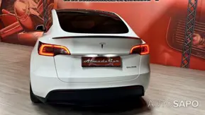 Tesla Model Y de 2024