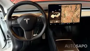 Tesla Model Y de 2024