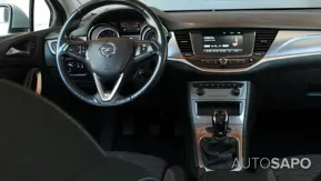 Opel Astra de 2020