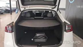 Tesla Model Y de 2024