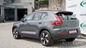 Volvo EX40 de 2025