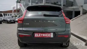 Volvo EX40 de 2025