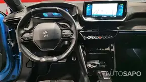 Peugeot e-2008 de 2023