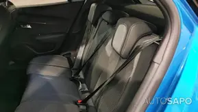 Peugeot e-2008 de 2023