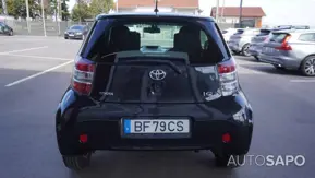 Toyota iQ de 2010