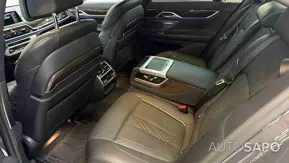 BMW Série 7 745 e iPerformance de 2020
