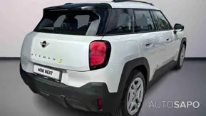 MINI Electric Essential de 2025