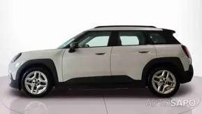 MINI Electric Essential de 2025