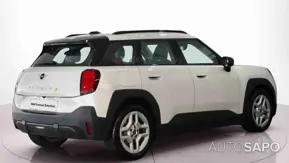 MINI Electric Essential de 2025