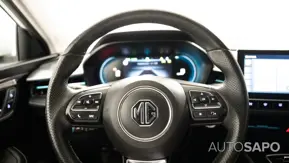 MG MG5 de 2024