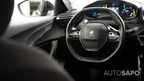 Peugeot e-2008 de 2021