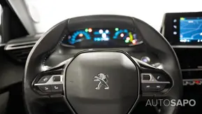 Peugeot e-2008 de 2021