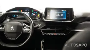 Peugeot e-2008 de 2021