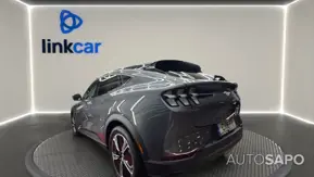 Ford Mustang Mach-E de 2024