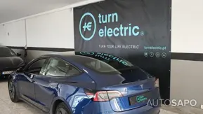 Tesla Model 3 Standard Range Plus RWD de 2022