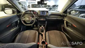 Peugeot 2008 1.2 PureTech Active de 2020