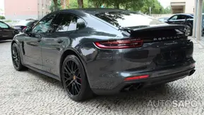 Porsche Panamera de 2016