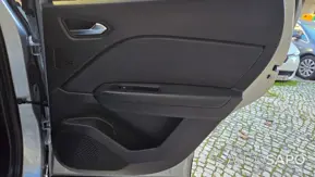 Renault Captur 1.6 E-Tech Plug-In Initiale Paris de 2023