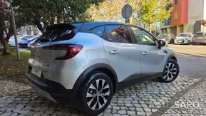 Renault Captur 1.6 E-Tech Plug-In Initiale Paris de 2023