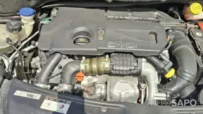 Peugeot 208 de 2012