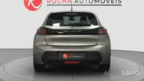 Peugeot 208 de 2021