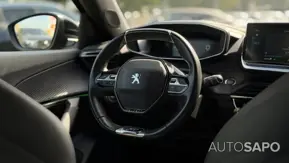 Peugeot e-2008 de 2021
