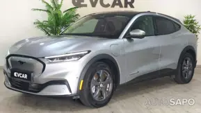 Ford Mustang Mach-E de 2022