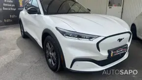 Ford Mustang Mach-E de 2023