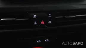 Volkswagen Golf de 2025