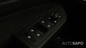 Volkswagen Golf de 2025