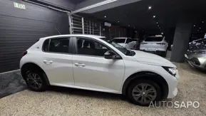 Peugeot E-208 de 2023