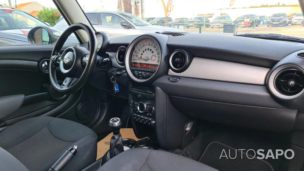 MINI One de 2010