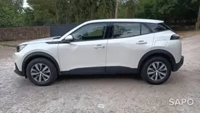 Peugeot e-2008 de 2021