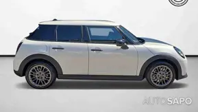 MINI Cooper Cooper de 2025