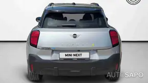 MINI Electric Essential de 2025