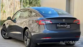 Tesla Model 3 Standard Range Plus RWD de 2022