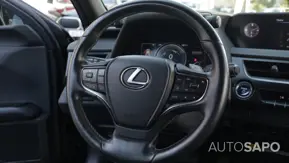 Lexus UX de 2021