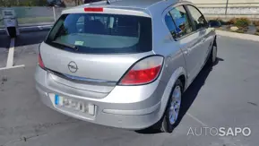 Opel Astra 1.4 Enjoy de 2004