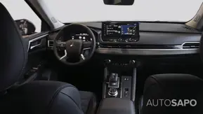 Mitsubishi Outlander de 2025
