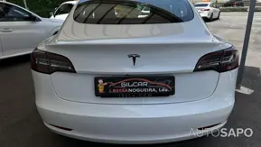 Tesla Model 3 Standard Range Plus RWD de 2023