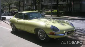 Jaguar E-Type Série 1 4.2 L de 1966