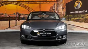 Tesla Model S 85 Perfomance de 2013